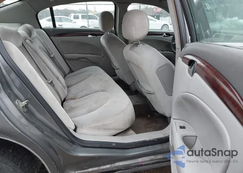 2008 Buick Lucerne Cx из США, поврежденный, VIN 1G4HP57208U188473